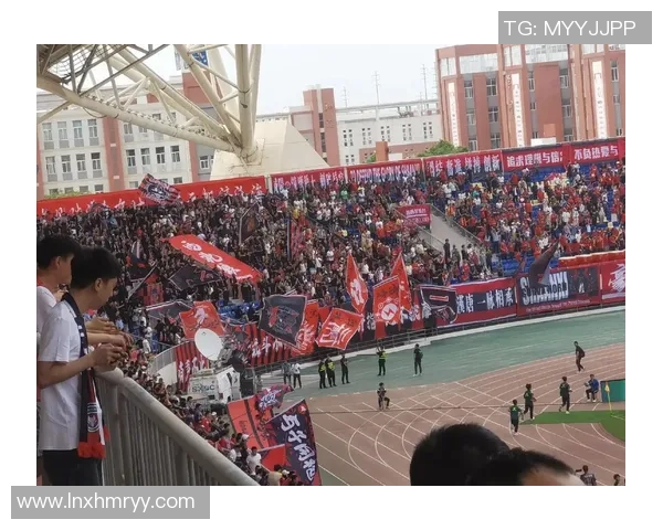 陕西足球明星代言公司助力地方足球发展与品牌推广新机遇